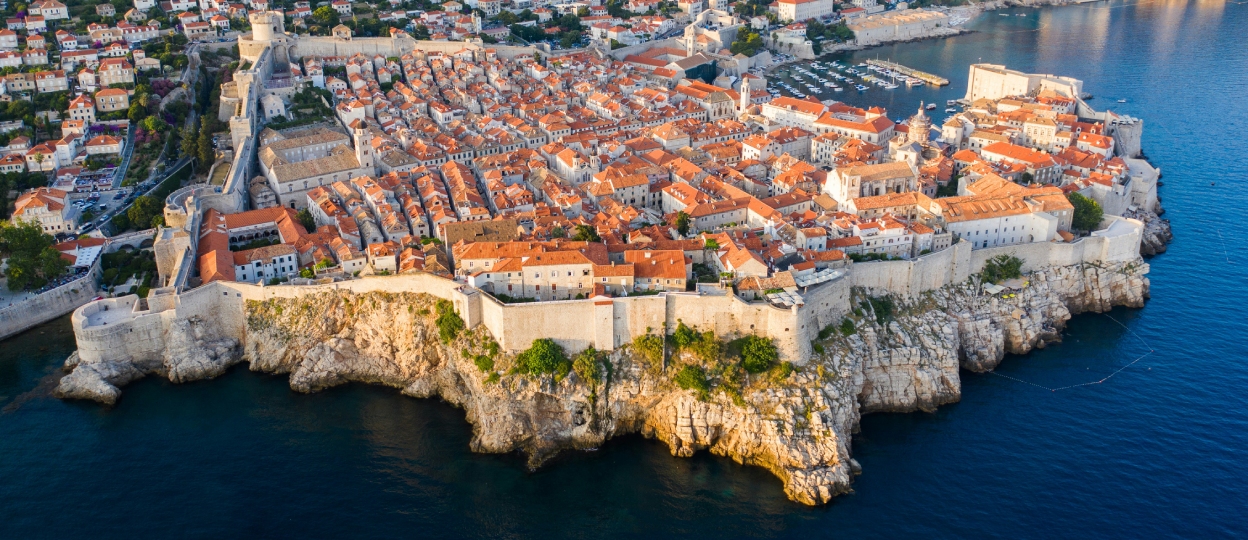 Dubrovnik_Stari grad pogled iz zraka_1248x540