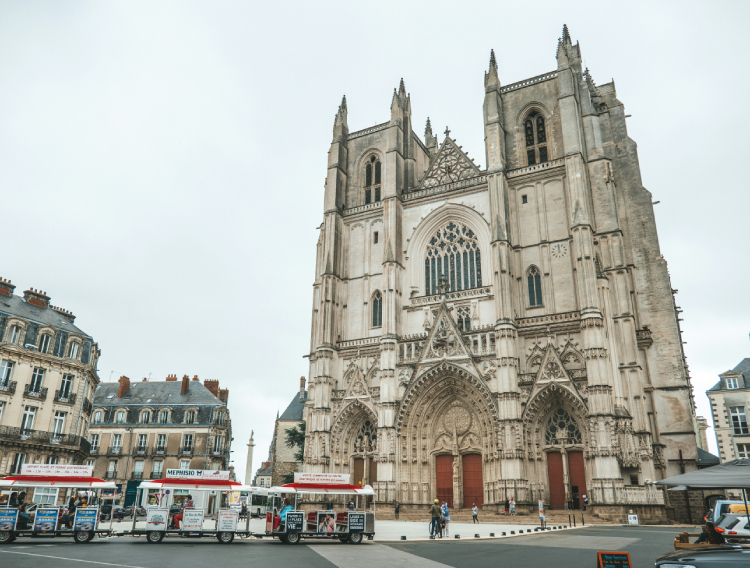 Nantes katedrala sv. Petra i Pavla_750X568