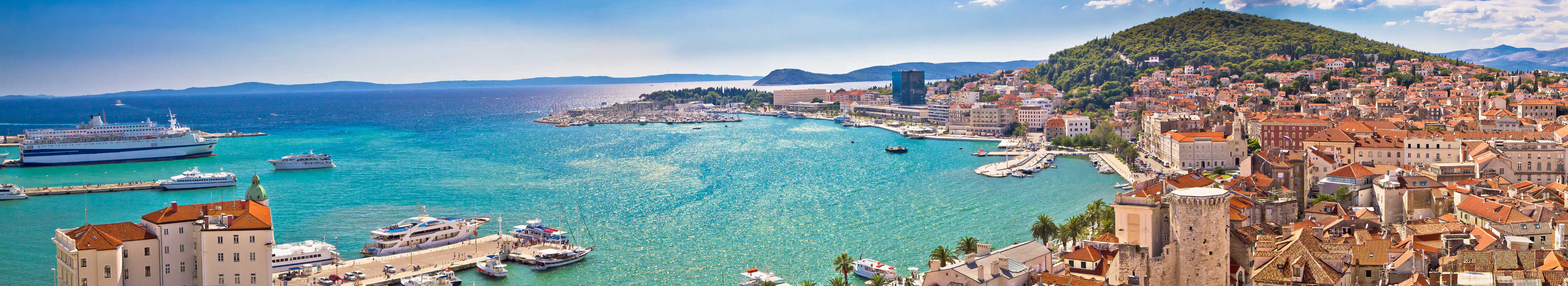 Split_view of the Waterfront (Riva) and Marjan Hill_3840x700
