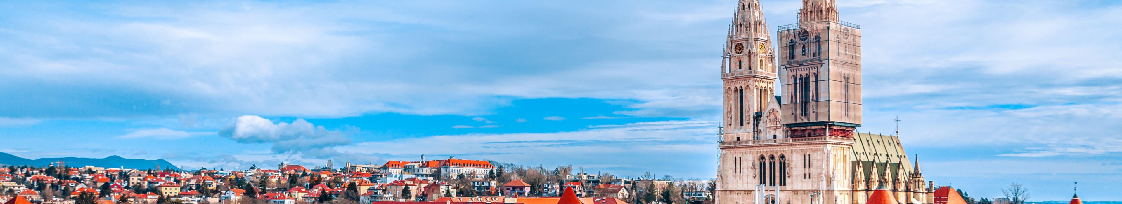 Zagreb_view from Dolac market_3840x700